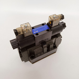 Vanne directionnelle électro-hydraulique Dshg 04 3c2 T A240 N1 50 315 Bar 60 L/min - Product Image 1