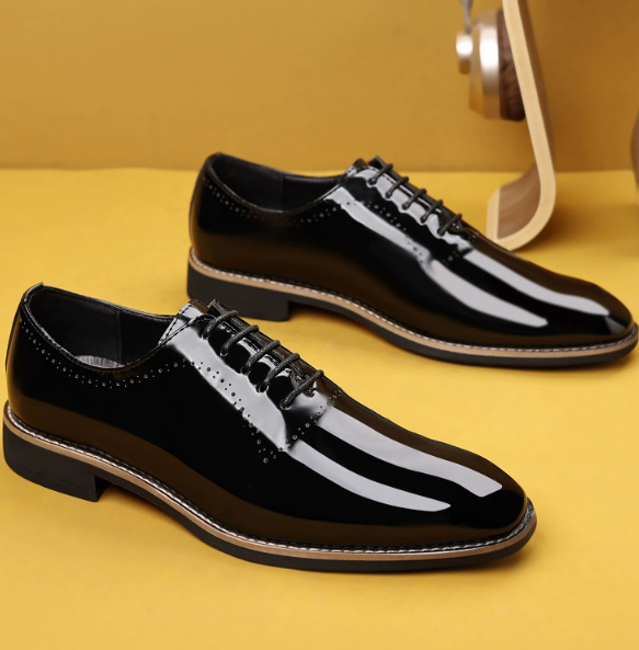 Trendy British-Style Men's Shoes for Formal Business Wear