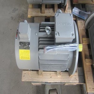 Contrôleur de vitesse DC Siemens 6RA7081-6DS22-0 400V Triphasé AC 332A pour commande de moteur - Product Image 2