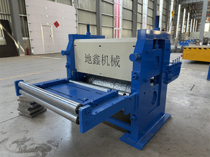Ligne de production de machine de panneau sandwich en polyuréthane pour entrepôt dixin - Product Image 3