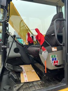 Excavadora Hidráulica de Orugas Usada, Marca Original, en Condición Casi Nueva, Similar a la KOMATSU PC70, con Motor y Bomba Cummins - Product Image 5