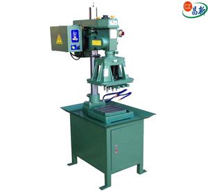 मोटर शेल स्वचालित धातु cnc ऊर्ध्वाधर छह-अक्ष अनुकूलन ड्रिलिंग आंतरिक थ्रेश टैपिंग मशीन - Product Image 3