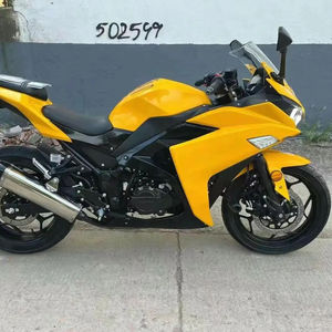 Motocicletas <span class=keywords><strong>Yamaha</strong></span> <span class=keywords><strong>R3</strong></span> 400cc 2023 Usadas, Motocicletas Deportivas a Gasolina para Carreras y Conducción Urbana - Product Image 2