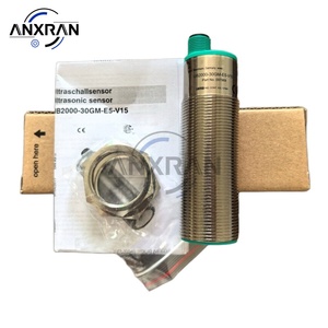 Capteur ultrasonique cylindrique UB2000-30GM-E5-V15 097969 M30 UB200030GME5V15 - Product Image 1