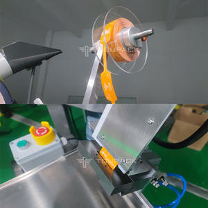 Machine d'emballage automatique de sacs en filet <span class=keywords><strong>TOUPACK</strong></span>, machine à clipser pour les pièces d'or, le chocolat, l'ail, ligne d'emballage de sacs en filet - Product Image 3