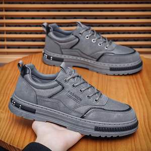 Zapatos casuales de estilo deportivo para hombre, transpirables, de malla y cuero, con suela gruesa, cómodos para uso diario y actividades al aire libre. - Product Image 2