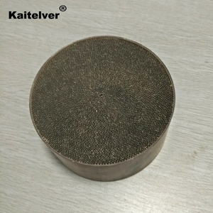 Catalyseur en métal précieuse à 3 voies avec support métallique, pour convertisseurs, 400 psi, 50 w - Product Image 1