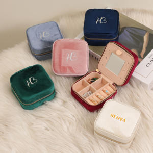 Caja de Almacenamiento de Joyas Portátil de Viaje con Logotipo Personalizado, Caja de Almacenamiento de Joyas de Terciopelo con Cierre y Espejo, Forma Cuadrada - Product Image 6