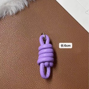Leather Woven Keychain Pendant Oval Shape Artificial Leather Hand Knitted Bag Charm <b>Accessory</b> Car <b>Key</b> <b>Ring</b> Ornament - Product Image 3