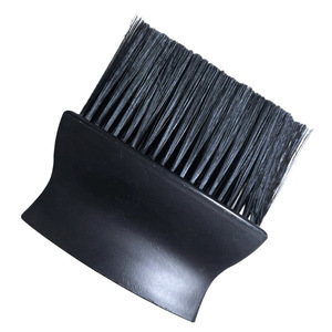 Cepillo para limpiar las rejillas del aire acondicionado del coche, cepillo para quitar el polvo, cepillo para limpiar las grietas interiores, cepillo de cerdas suaves, amarillo - Product Image 3