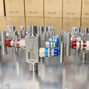 Válvula de bloqueo de 3 vías Monel 400 de 6000 PSI con montaje remoto 1/2 FNPT anticorrosiva UNS N04400 para uso marino en petróleo y gas - Product Image 2