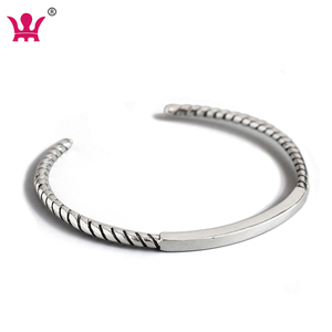 S925เงินบริสุทธิ์เรียบง่ายย้อนยุคทำเก่าบิดเชือกสี่เหลี่ยมหลอดวินเทจสร้อยข้อมือเงิน - Product Image 1