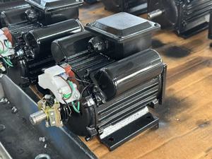 Moteur asynchrone monophasé YC 7,5 kW 10 CV, efficacité IE2, faible bruit, 230 V CA 220 V 50 Hz - Product Image 3