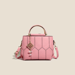 Top Grade PU Leather Soft Surface Solid Color Grid Texture Fashionable Women Travel Pendant Handbag - Product Image 5