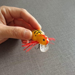Señuelo de Pesca Crankbait de 41 mm y 6.2 g, Diseño Abeja Venenosa, Material ABS, para Pesca en Lago y Río, Señuelo Artificial Duro para Superficie, Trucha, Pesca HSM04 - Product Image 4