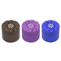 Broyeur d'herbes unique en forme de fleur Vente chaude en alliage d'aluminium 50mm Fleur sculptée en métal
