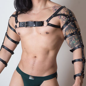Harnais en cuir pour hommes Ceinture de poitrine en cuir Pu réglable Sexe <span class=keywords><strong>SM</strong></span> Bondage Fetish - Product Image 3
