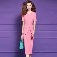 Ensemble deux pièces formel mi-robe FMY63553 pour femme, inspiré du design, avec haut boutonné à manches courtes et coupe trapèze, en velours, idéal pour l'été et le travail.