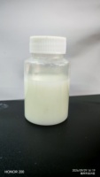 JNM-D Huile émulsifiée, auxiliaire de finition textile pour l'adoucissement des fibres de lin, agent émulsifiant soluble dans l'eau pour une finition lisse et douce au toucher