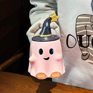 Mug en céramique Ghost avec couvercle et poignée, design cartoon, blanc et noir, pour cadeau, occasion hiver 2024 - Product Image 2