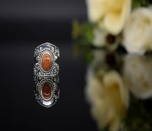 Bague en pierre ronde de pierre de soleil naturelle, faite à la main, en argent sterling 925 massif, bijou minimaliste, simple, classique, avec pierre précieuse naturelle - Product Image 5