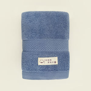 Vente en gros de serviettes de bain en coton biologique de haute qualité, blanches, personnalisées, grand format 70*140 cm, pour adultes, fabriquées en Chine - Product Image 5