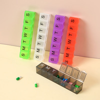 Boîte à médicaments portable anti-poussière avec sept longs braille une semaine stockage d'emballage indépendant cadeaux de nouveauté