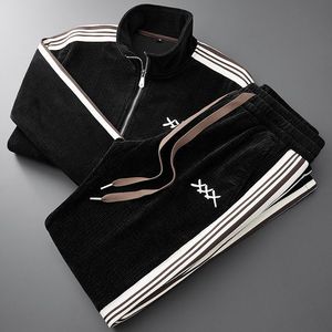 Completo Sportivo Invernale da <span class=keywords><strong>Uomo</strong></span> in Poliestere/<span class=keywords><strong>Cotone</strong></span>, Traspirante e Caldo, con Cardigan a Collo Alto e Zip, Set Slim Fit - Product Image 4