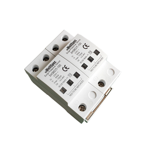 Protezione da Sovratensioni Multipresa con Protezione da Sovratensioni Valore Nominale di Protezione 230V 60Hz - Product Image 1