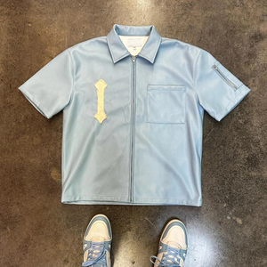 Camicia in Pelle PU di Alta Qualità a Maniche Corte per Uomo, Stile Casual Hip Hop, Vintage Streetwear, Morbida al Tatto, Trendy Urbano per Uso Quotidiano - Product Image 3