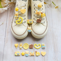 Vente en gros de clips de lacets de chaussures décorations à boucle DIY fleurs de marguerites breloque accessoires fille cadeau pour baskets décontractées