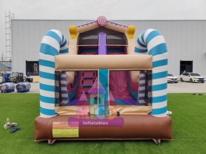 Château gonflable combiné toboggan et aire de jeux sur le thème du monde des bonbons, idéal <span class=keywords><strong>pour</strong></span> les fêtes d'enfants et la <span class=keywords><strong>location</strong></span> commerciale - Product Image 2