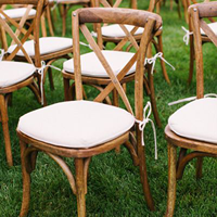 Chaises à dossier croisé pour adulte en résine pour événement de mariage en plein air, hôtel banquet restaurant, vignoble empilable en gros