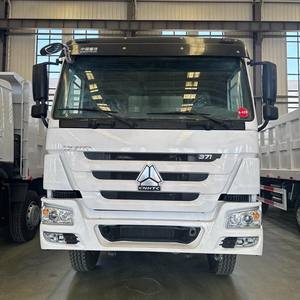 Camion benne HOWO 8x4 d'occasion pour le marché du Moyen-Orient, blanc, rouge, vert, bleu, avec grande caisse de chargement, Euro III Diesel, 351-450 CV, 31-40T - Product Image 1