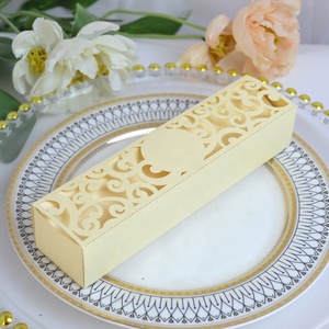 สีขาวระยิบระยับลูกไม้ที่สง่างามตัดเลเซอร์เลื่อนกล่องคำเชิญงานแต่งงาน - Product Image 2