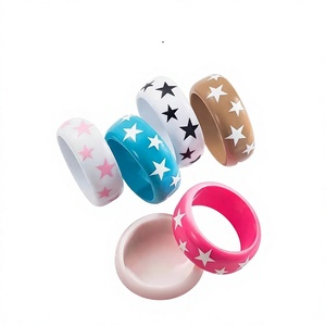 Nouvel ensemble de bracelets fantaisie en résine acrylique à motif étoiles vintage, multicolores, de qualité supérieure, bijoux de mode pour femme - Product Image 3