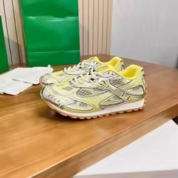 ติดต่อฉันเพื่อดูรายชื่อ VIP