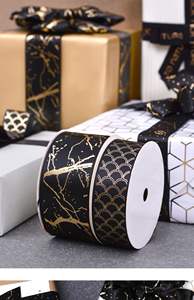 <span class=keywords><strong>Yao</strong></span> <span class=keywords><strong>Ming</strong></span> haute qualité noir dorure ruban holographique papillon arc fleurs pour emballage cadeau avec porte-carte lanière - Product Image 6