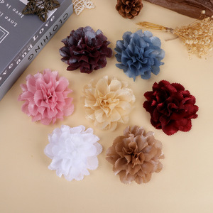 Flores de tela plisadas hechas a mano de 9 cm con diseño de camelia para el cabello, zapatos, bolsos, ropa, accesorios, artículos decorativos y manualidades. - Product Image 1