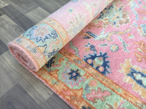 พรมขนสัตว์ทำมือสีชมพูแบบอูชาค พรมตุรกีหลากสีสัน พรมตกแต่งห้องนั่งเล่นสไตล์โบโฮ ขนาด 9x12 8x10 สำหรับห้องนอนและพื้นที่ใช้สอย - Product Image 3