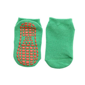 Chaussettes antidérapantes pour bébés garçons, enfants en bas âge, chaussettes de marche en coton biologique avec motif de dessin animé mignon - Product Image 3