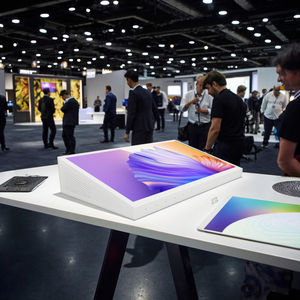 <span class=keywords><strong>15</strong></span>.<span class=keywords><strong>6</strong></span> इंच rk3576s एंड्रॉइड <span class=keywords><strong>15</strong></span> ओएस डेस्कटॉप टैबलेट पीसी के साथ नए व्यवसाय का उपयोग वाईफाई और बीटी 4 जीबी मेमोरी और सीपू - Product Image 3