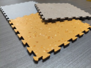Dalles de sol en <span class=keywords><strong>PVC</strong></span> à emboîtement sans colle, aspect joint, pour entrepôt industriel et salon - Product Image 3
