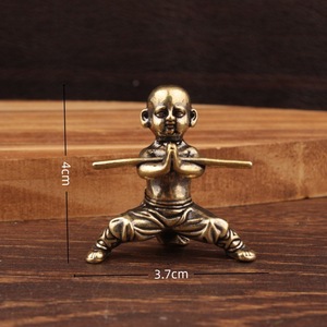 1 pièce Petite figurine de moine de Kung Fu en laiton, artisanat créatif, ornement en laiton - Product Image 5