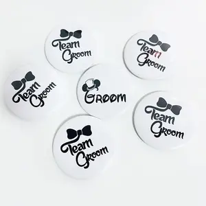 2023 Bridal Shower Bride Accessories Lovely Cartoon Groom Team/Groom to be Badge Team Bride Badges Bachelorette Party X0055