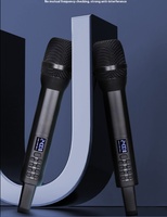 Système de microphone sans fil rechargeable TopYun LS04 2,4 GHz avec 4 microphones portatifs pour les performances scéniques professionnelles et le karaoké