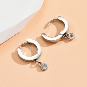 Nouvelles boucles d'oreilles pendantes en acier inoxydable plaqué or pour femmes, bijoux de fête simples et élégants - Product Image 4