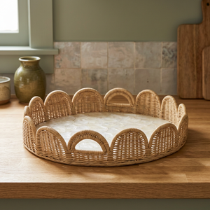 Panier de rangement en rotin tressé à la main, style bohème, à un seul niveau, à bord festonné, finition polie, organisateur naturel sur pied pour salon - Product Image 3