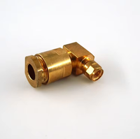 Connecteur coaxial RF SMA mâle 50 ohms à angle droit avec pince pour câble LMR300 5D-FB