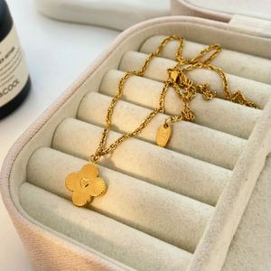 Fine Necklaces Cross Border Multi Seamless Reliable Logistics Partner Wax Setting Bangle Lustrous Metal Shine - Product Image 4